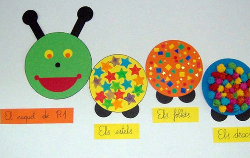 imagen de gusanos de foami - Buscar con Google  Manualidades, Decoración  aula de preescolar, Murales de cumpleaños