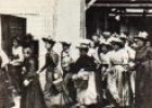 Salida de los obreros de la fábrica (Lumière 1895) | Recurso educativo 6932
